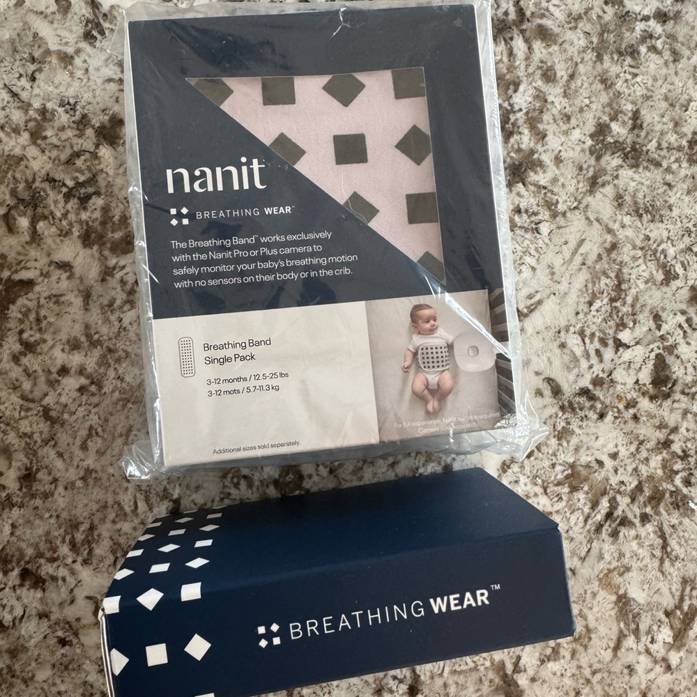 Nanit Breathing Wear Band - White and Black